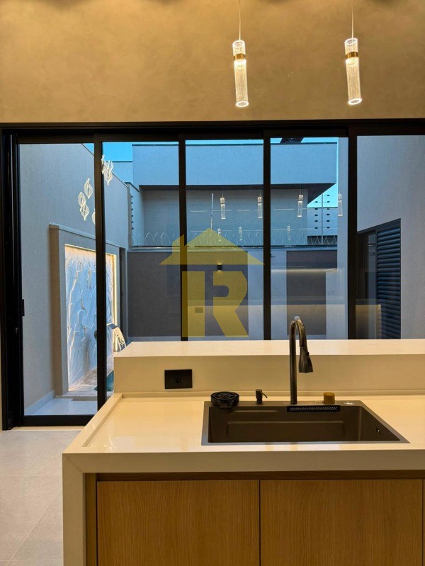 Casa com 3 quartos à venda, 125m² — foto 14 de 28