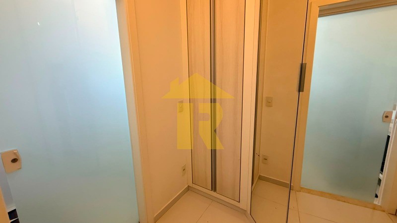 Casa de Condomínio com 3 quartos à venda, 240m² — foto 42 de 42