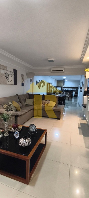 Casa de Condomínio com 3 quartos à venda, 188m² — foto 6 de 34