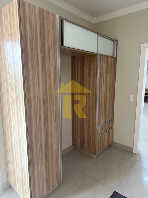 Casa de Condomínio com 3 quartos à venda, 193m² — foto 17 de 54