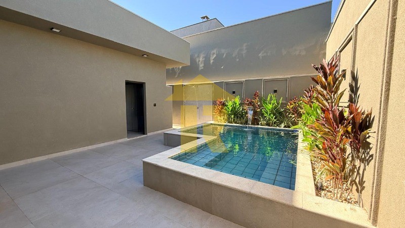 Casa de Condomínio com 3 quartos à venda, 220m² — foto 16 de 37