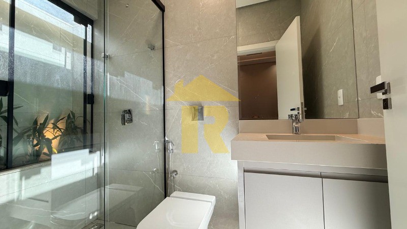 Casa de Condomínio com 3 quartos à venda, 220m² — foto 25 de 37