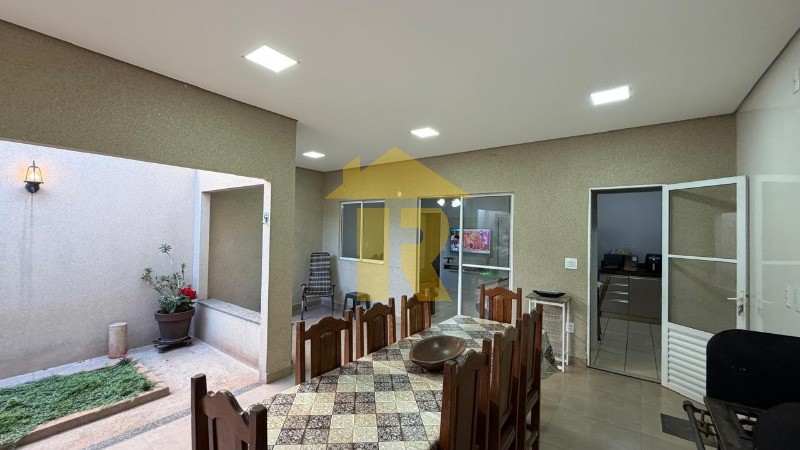 Casa de Condomínio com 2 quartos à venda, 124m² — foto 8 de 24