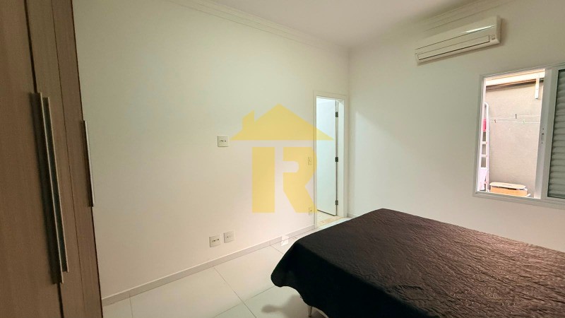 Casa de Condomínio com 3 quartos à venda, 240m² — foto 25 de 42