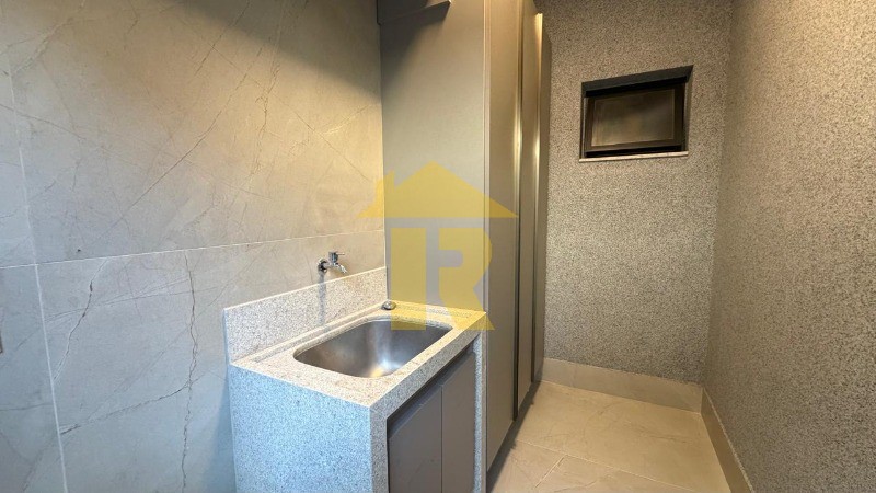 Casa de Condomínio com 3 quartos à venda, 189m² — foto 16 de 28