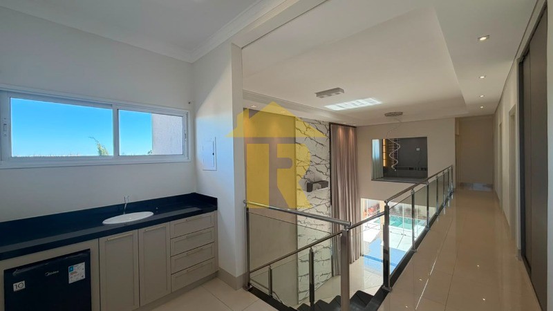 Casa de Condomínio com 3 quartos à venda, 300m² — foto 30 de 49