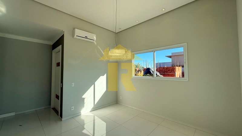 Casa de Condomínio com 3 quartos à venda, 240m² — foto 5 de 42