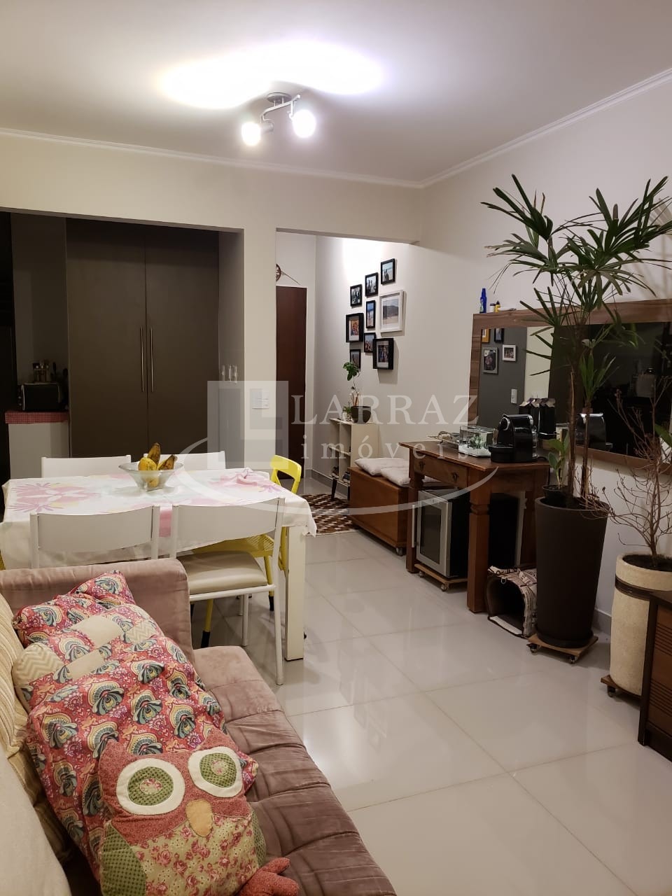 Apartamento, 3 quartos, 76 m² - Foto 1