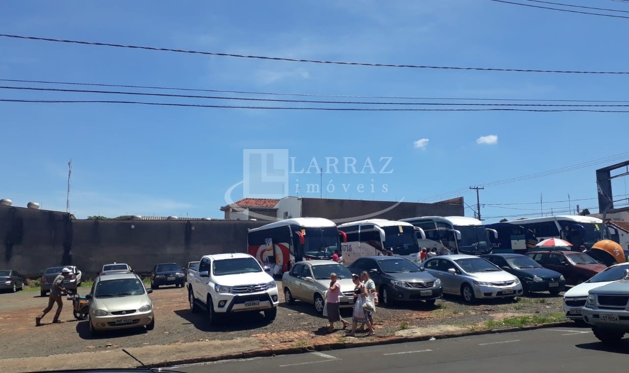 Loteamento e Condomínio, 824 m² - Foto 4