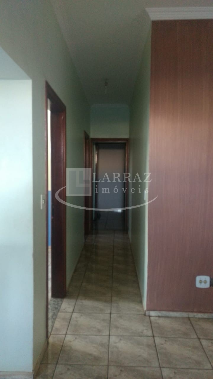 Casa, 4 quartos, 238 m² - Foto 4