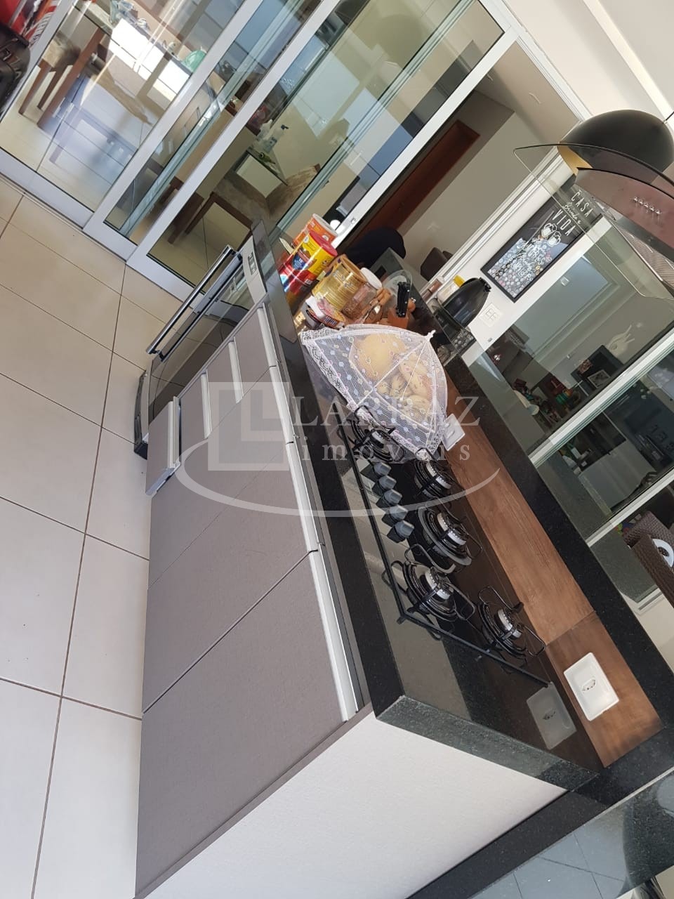 Casa, 4 quartos, 285 m² - Foto 2