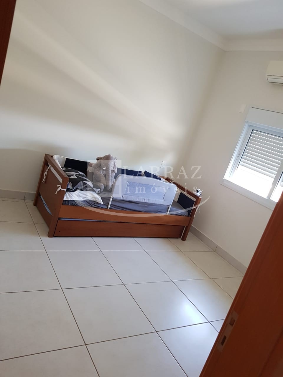 Casa, 4 quartos, 285 m² - Foto 37