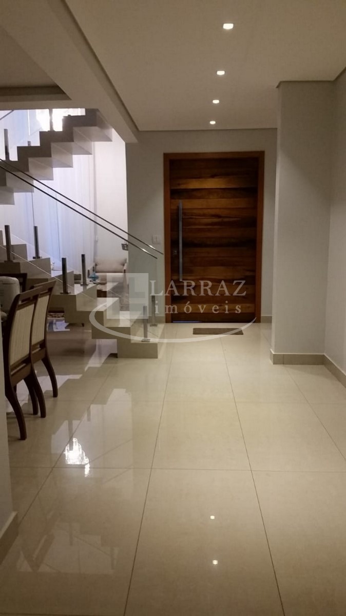 Casa, 3 quartos, 330 m² - Foto 13