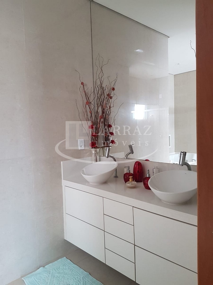 Casa, 3 quartos, 330 m² - Foto 31