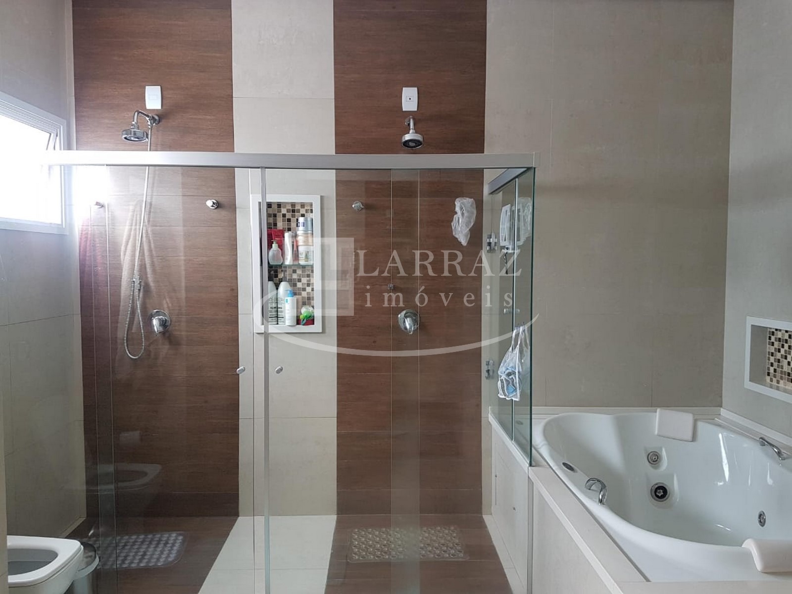 Casa, 3 quartos, 330 m² - Foto 32