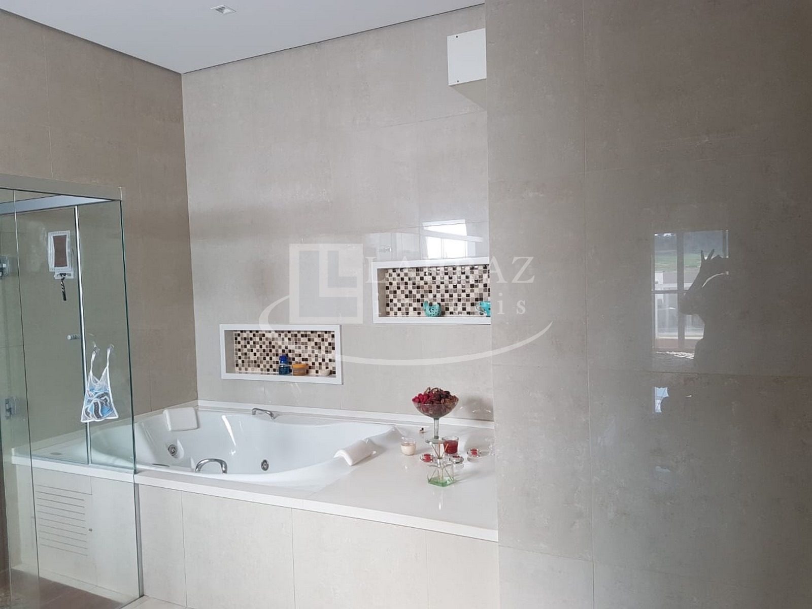 Casa, 3 quartos, 330 m² - Foto 37