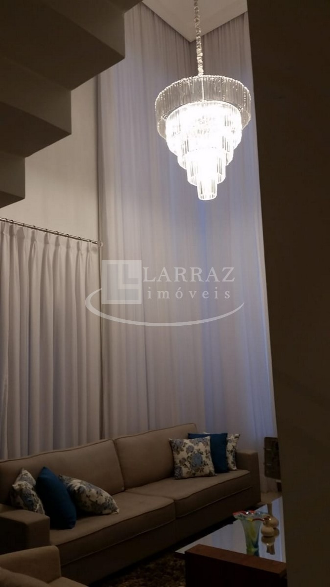 Casa, 3 quartos, 330 m² - Foto 47