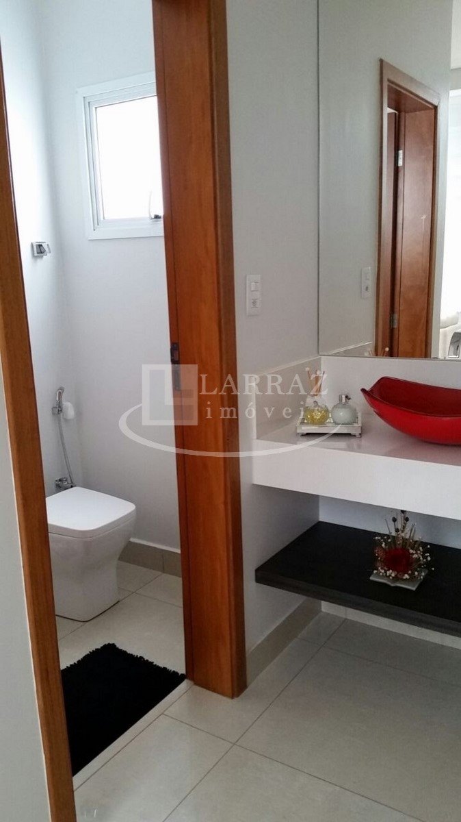 Casa, 3 quartos, 330 m² - Foto 50