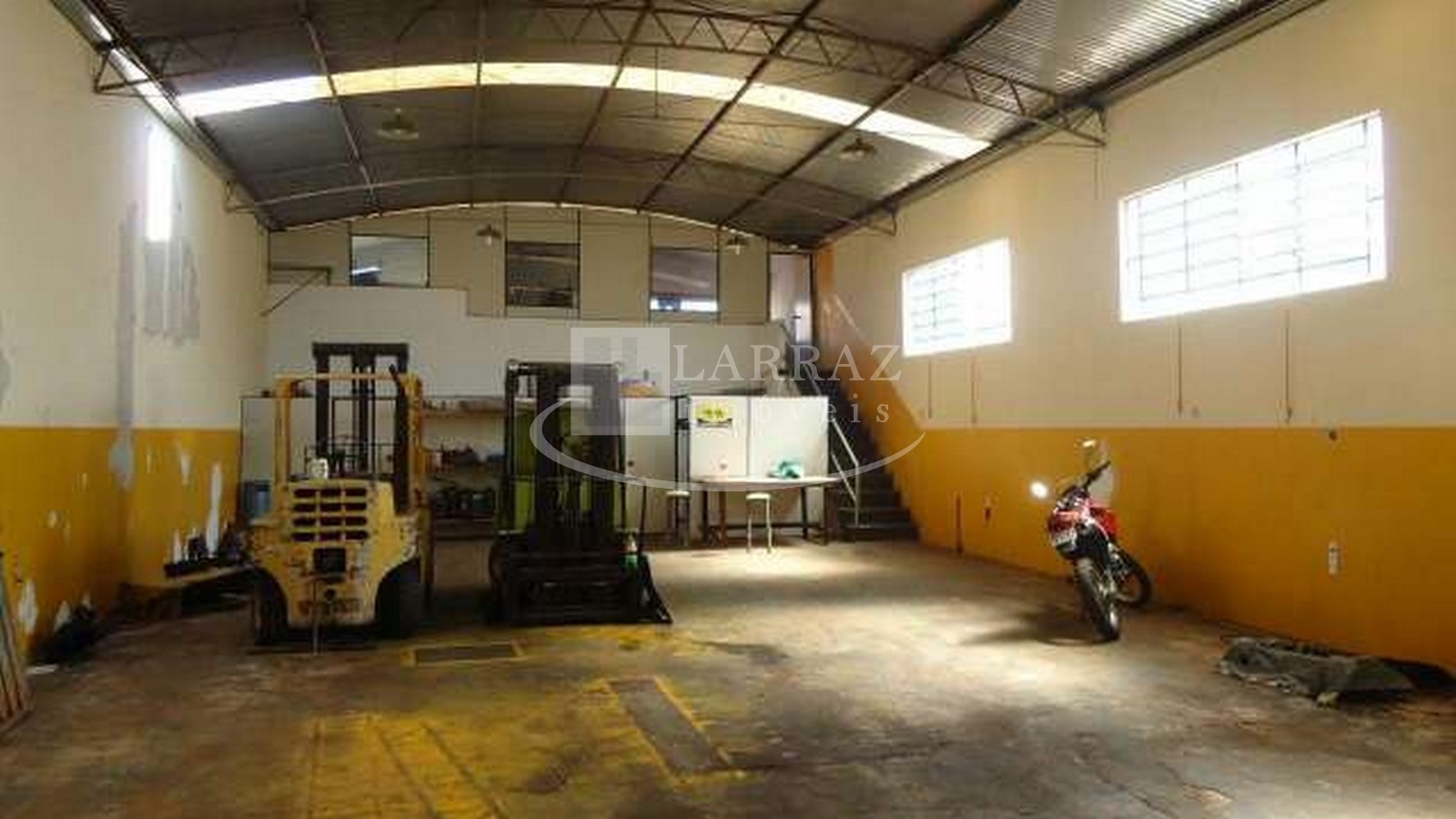 Depósito-Galpão, 282 m² - Foto 2