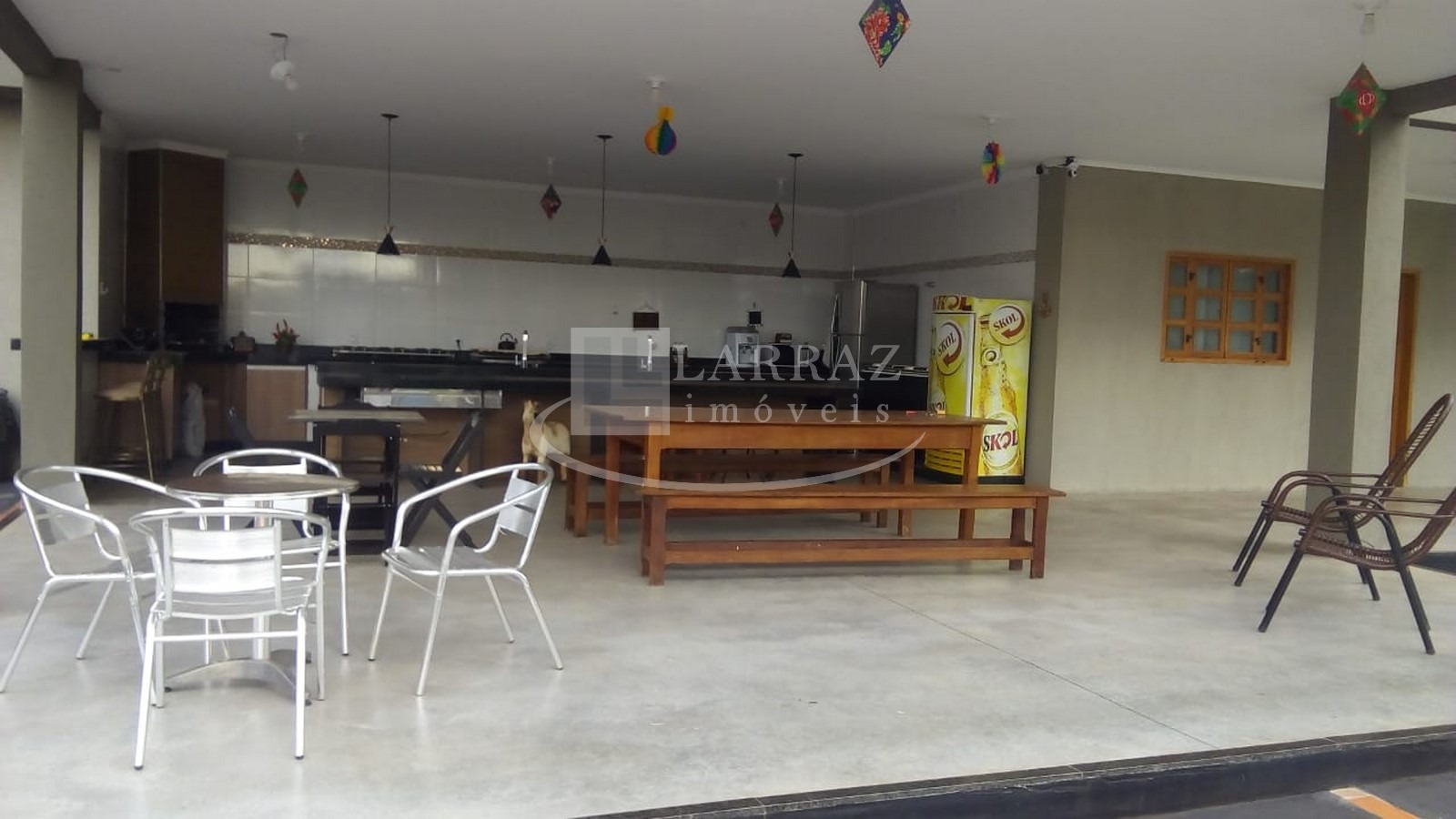 Chácara, 4 quartos, 1310 m² - Foto 1