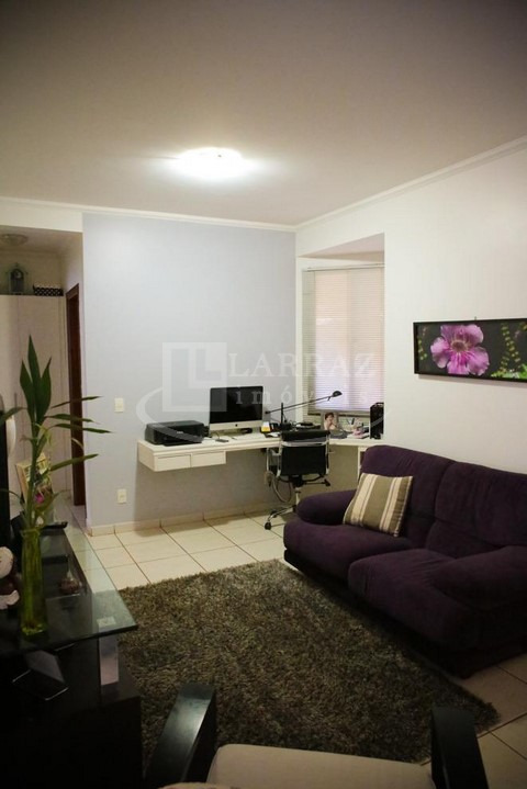 Apartamento, 2 quartos, 74 m² - Foto 1