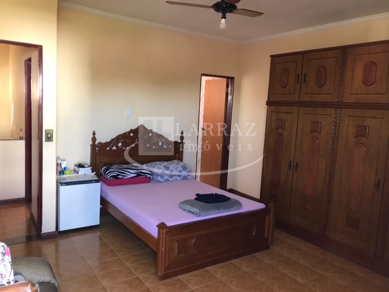 Casa, 3 quartos, 202 m² - Foto 4