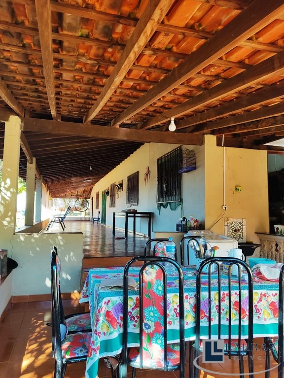 Casa, 3 quartos, 220 m² - Foto 2