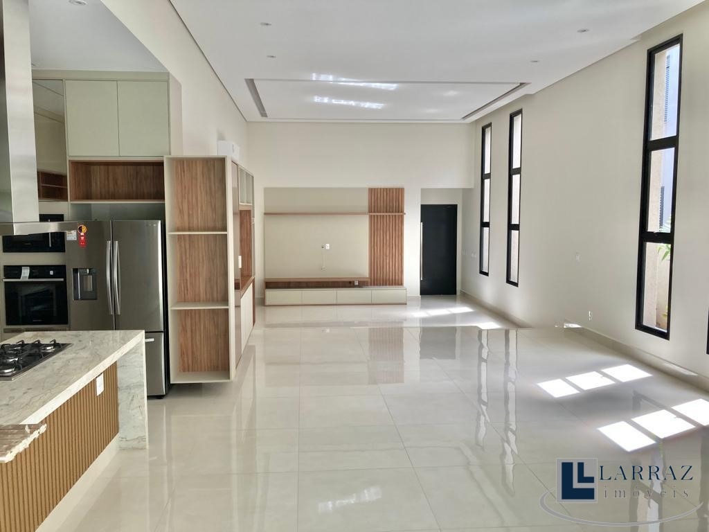 Casa, 3 quartos, 272 m² - Foto 4