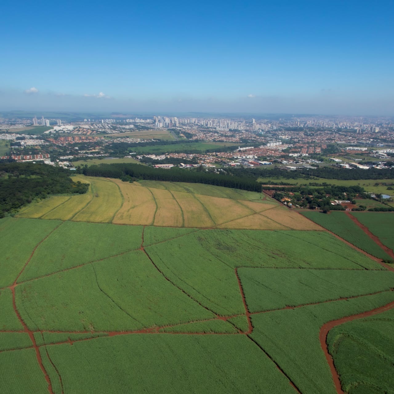 Loteamento e Condomínio, 301 m² - Foto 2