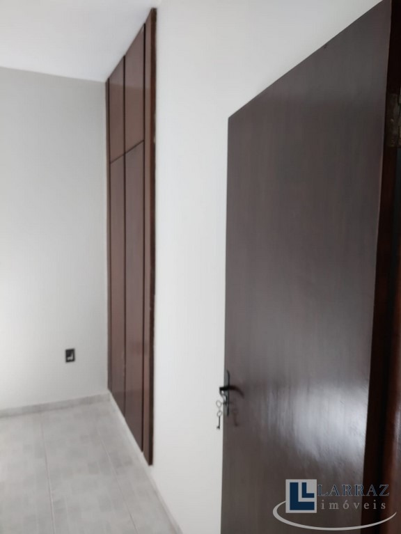 Casa, 3 quartos, 220 m² - Foto 29