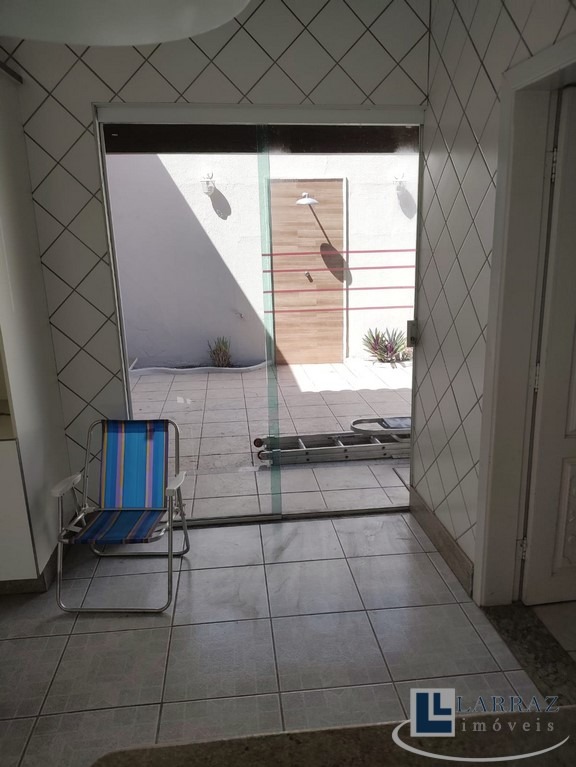 Casa, 3 quartos, 220 m² - Foto 16
