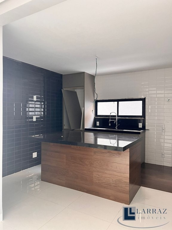 Casa, 3 quartos, 247 m² - Foto 5