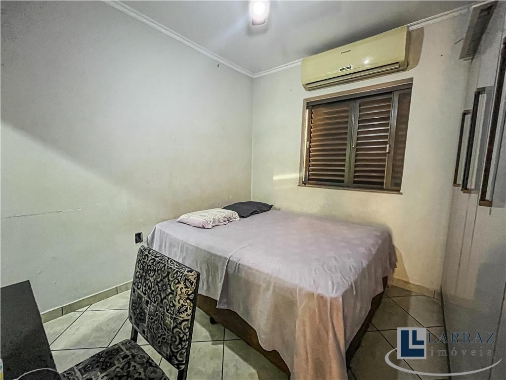 Casa, 2 quartos, 180 m² - Foto 14