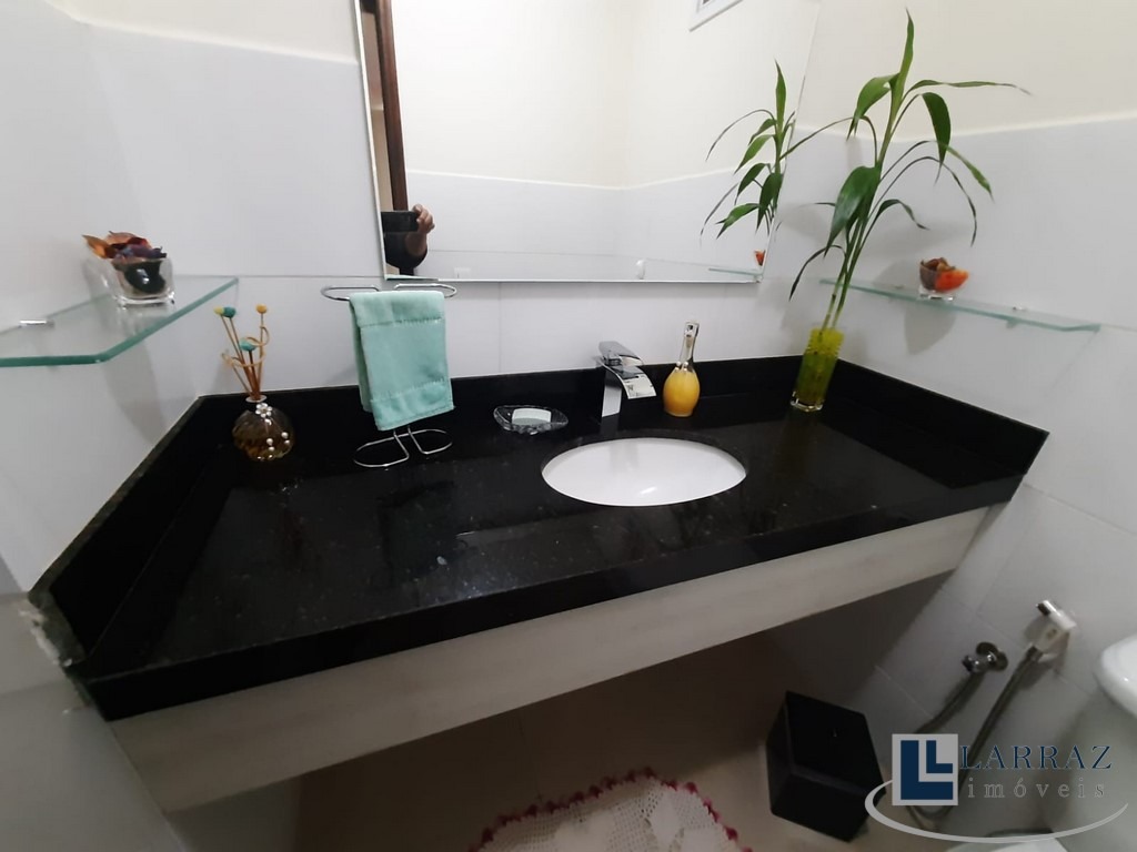 Apartamento para Comprar em PALMARES - RIBEIRÃO PRETO - SP