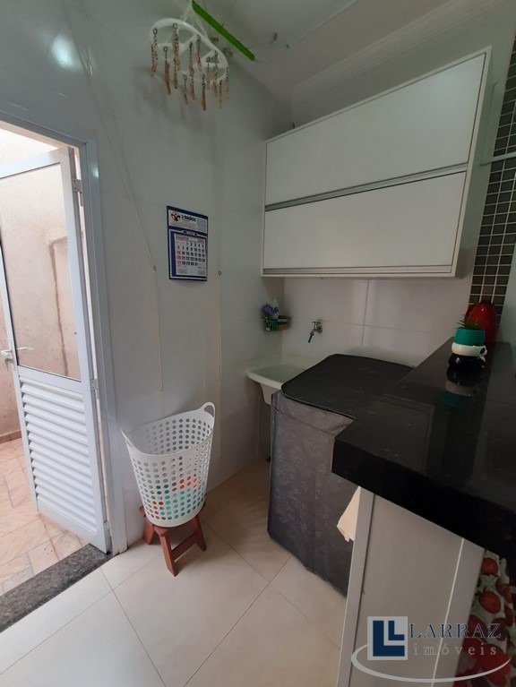 Apartamento para Comprar em PALMARES - RIBEIRÃO PRETO - SP