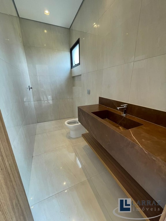 Casa, 3 quartos, 233 m² - Foto 24