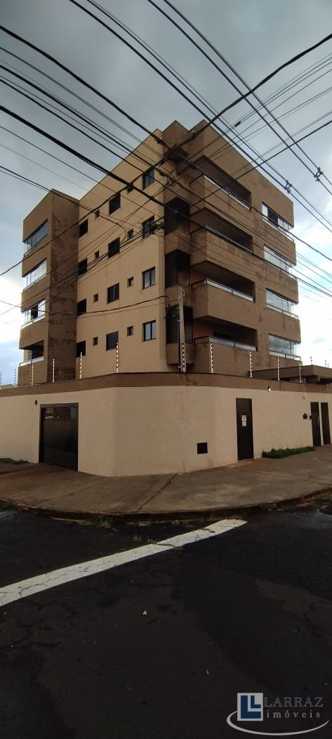 Apartamento, 2 quartos, 69 m² - Foto 1