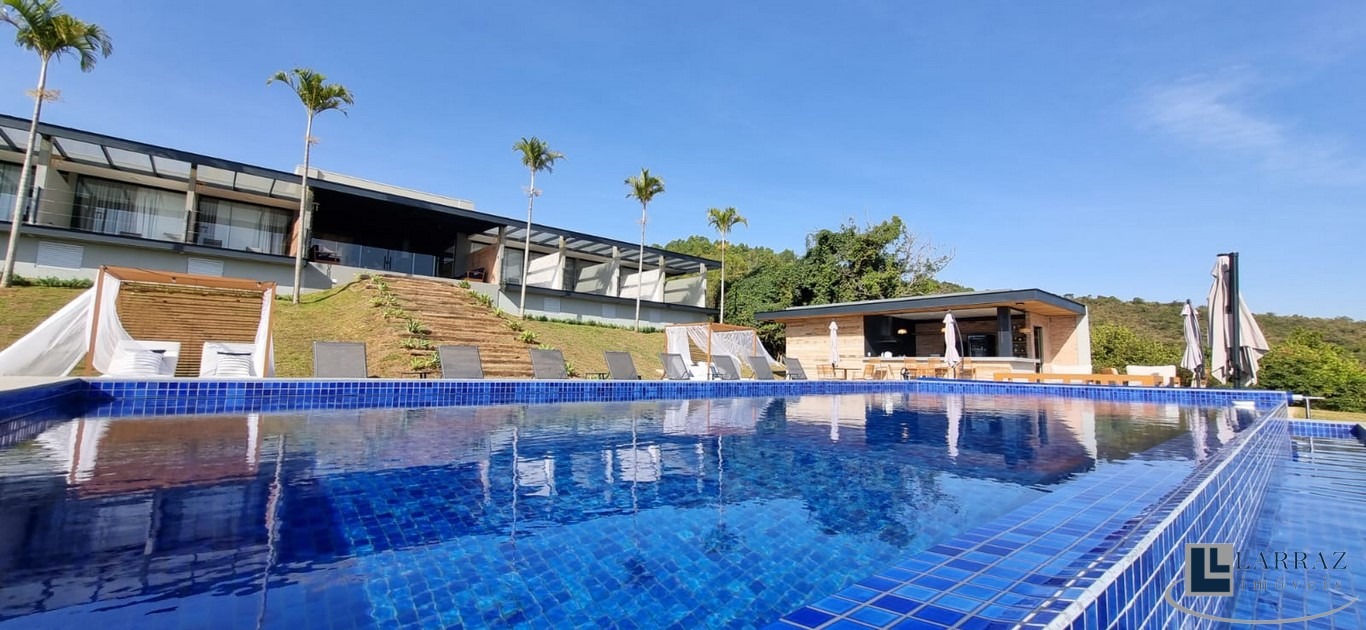 Casa, 8 quartos, 4237 m² - Foto 1