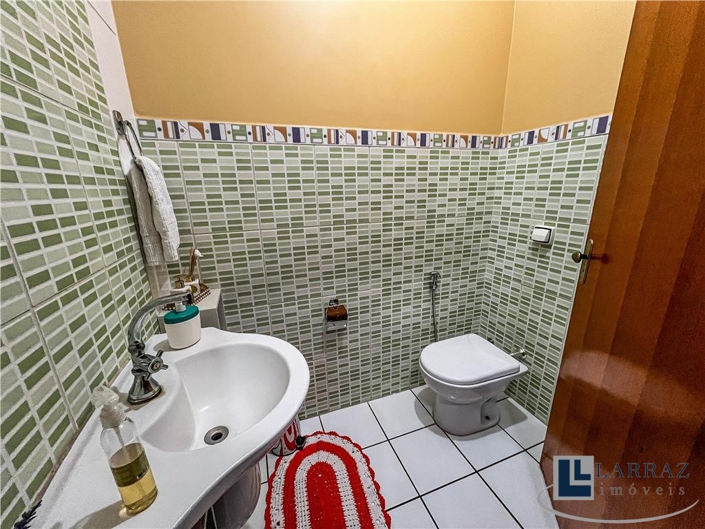 Casa, 3 quartos, 236 m² - Foto 9