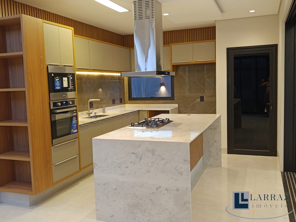 Casa, 3 quartos, 306 m² - Foto 35