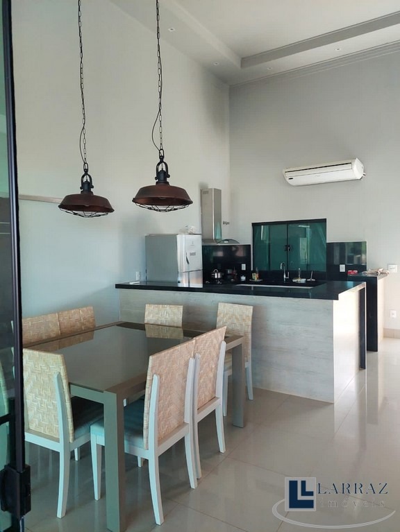 Casa, 4 quartos, 340 m² - Foto 19