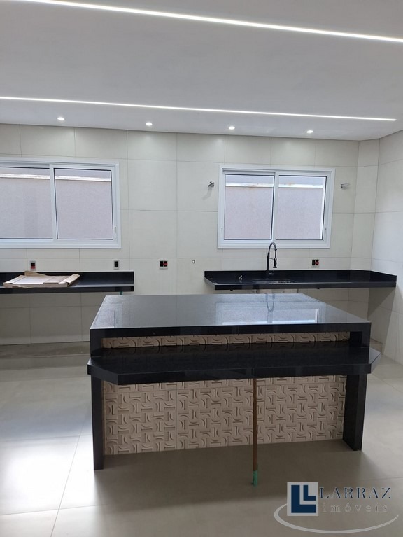 Casa, 4 quartos, 260 m² - Foto 13