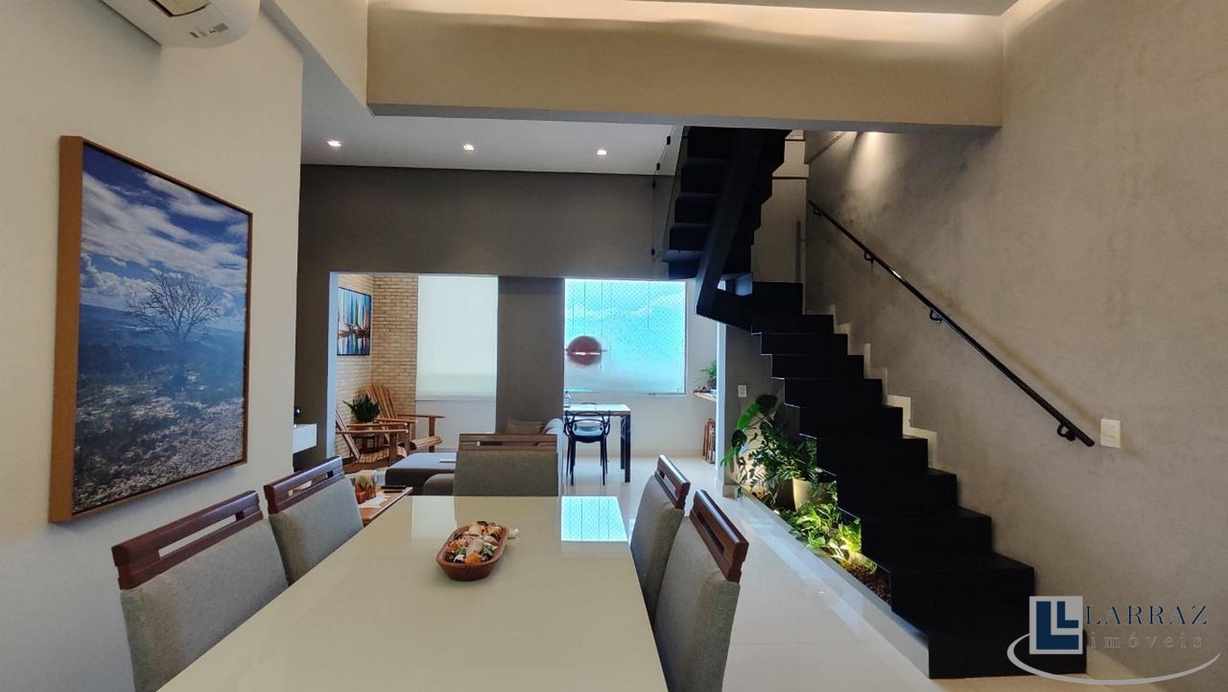 Cobertura, 3 quartos, 210 m² - Foto 3