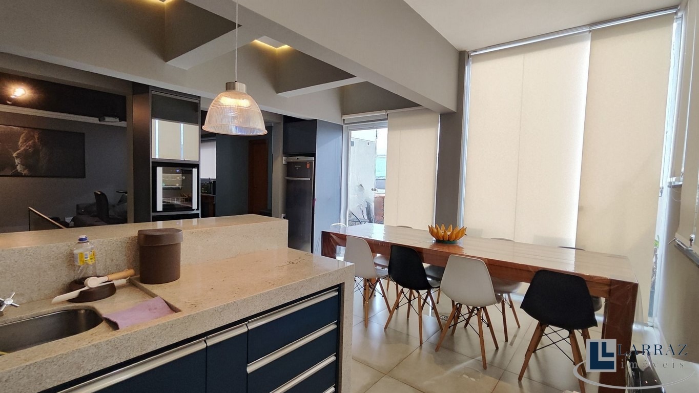 Cobertura, 3 quartos, 210 m² - Foto 14