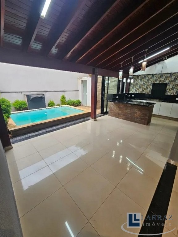 Casa, 3 quartos, 157 m² - Foto 1