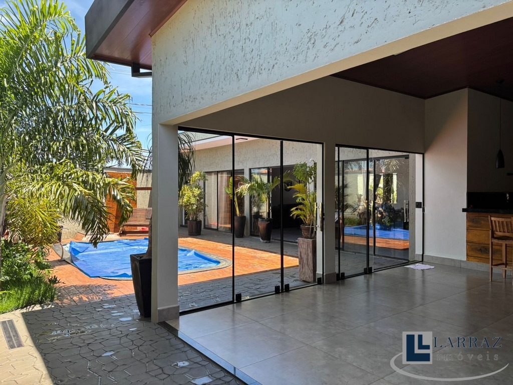 Casa, 2 quartos, 190 m² - Foto 1