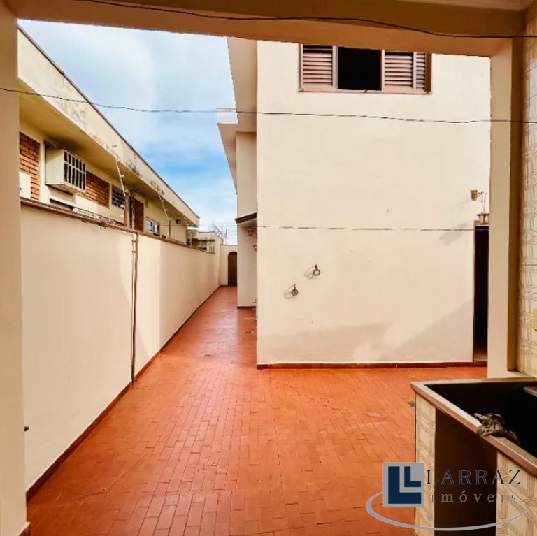 Casa, 4 quartos, 262 m² - Foto 9