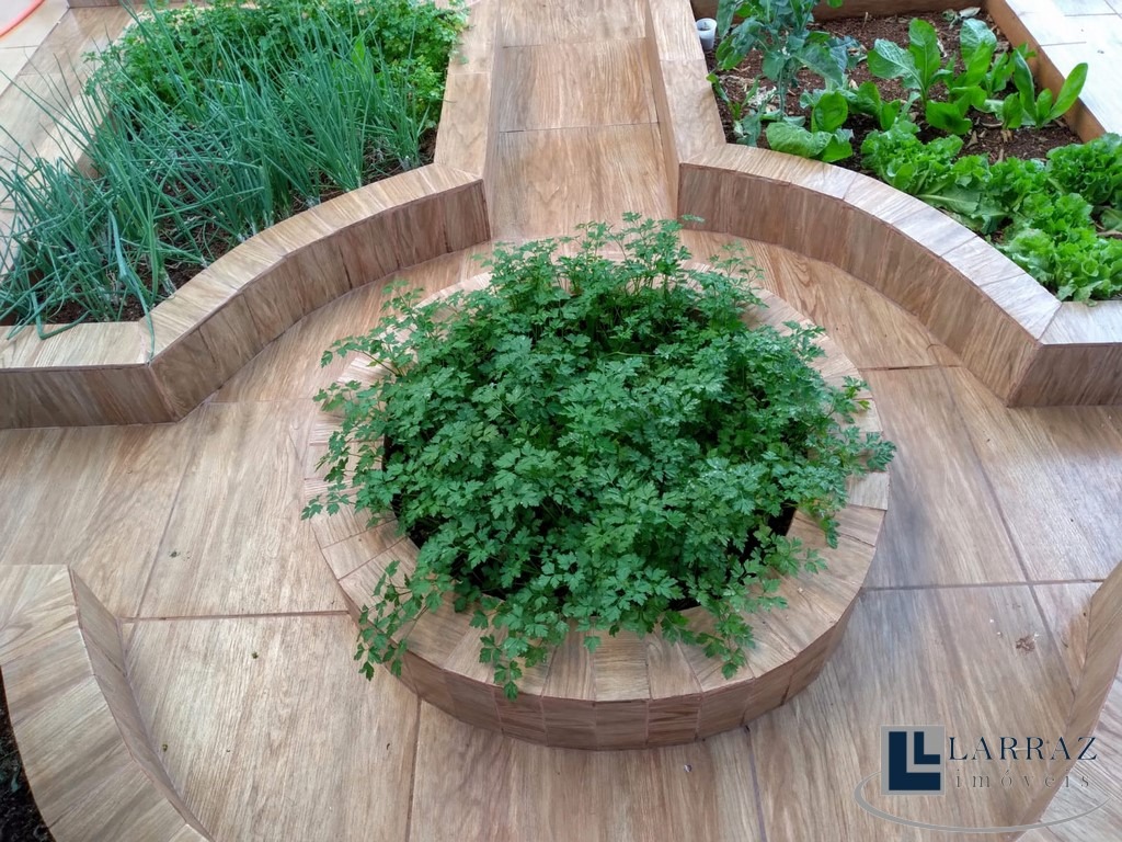 Casa, 5 quartos, 255 m² - Foto 9