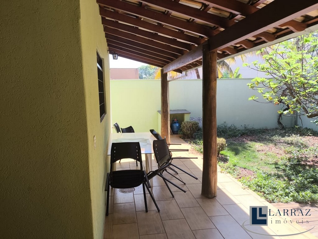 Casa, 3 quartos, 185 m² - Foto 3