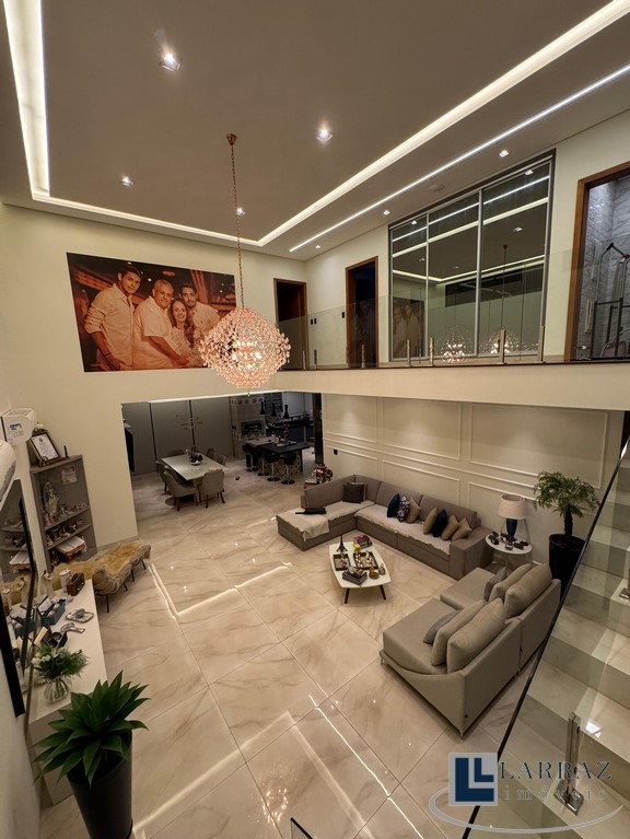 Casa, 4 quartos, 512 m² - Foto 1